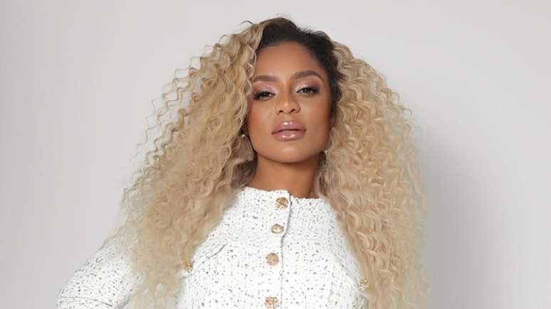 Cari&uacute;cha assume o SuperPop ap&oacute;s trajet&oacute;ria marcada por viraliza&ccedil;&atilde;o, pol&ecirc;micas e forte presen&ccedil;a digital