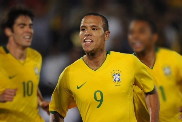 Luis Fabiano pela sele&ccedil;&atilde;o &ndash;