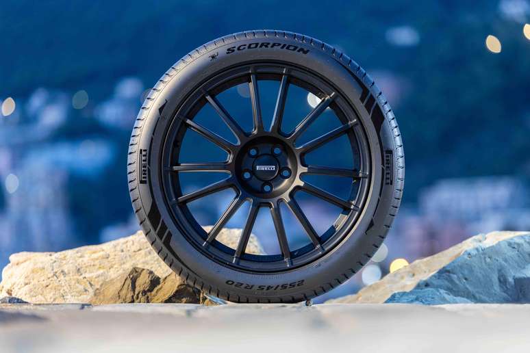 `neu Pirelli Scorpion de terceira gera&ccedil;&atilde;o