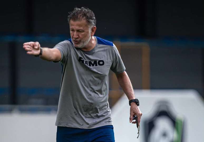 Juan Carlos Osorio &eacute; o t&eacute;cnico do Le&atilde;o Azul &ndash;