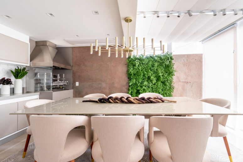 As plantas preservadas s&atilde;o ideais para serem utilizadas em ambientes externos cobertos, j&aacute; que demonstram resist&ecirc;ncia &agrave;s mudan&ccedil;as de temperatura 