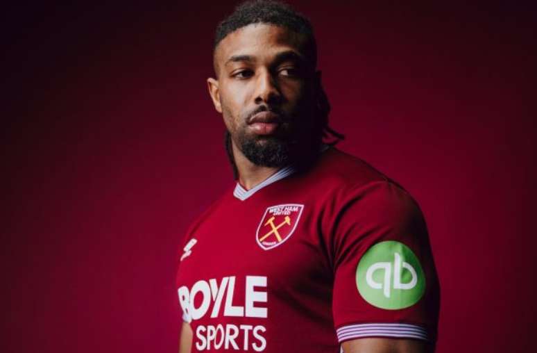 Divulga&ccedil;&atilde;o - Legenda: Adama Traor&eacute; deixa o Fulham para refor&ccedil;ar o elenco dos Hammers
