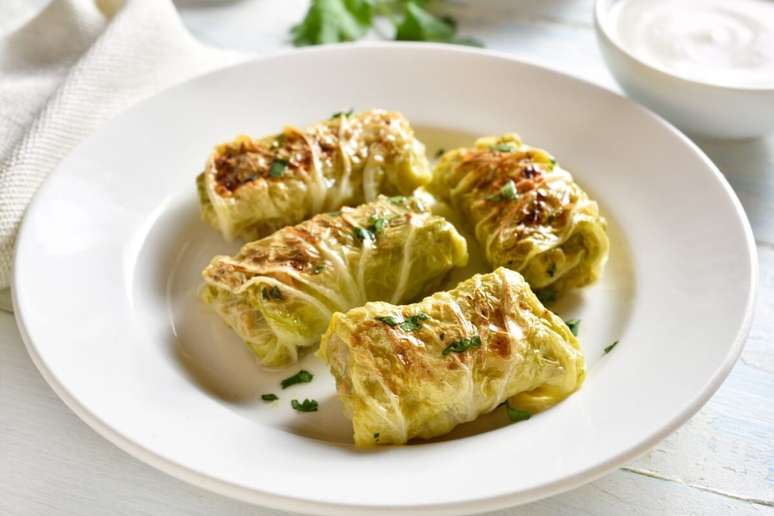 Charutos de repolho recheados com cogumelos 