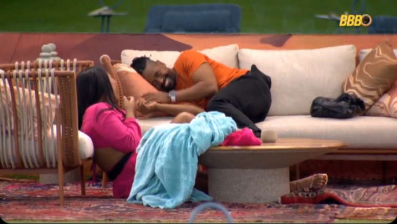 Chai e Leandro debocham de Matheus