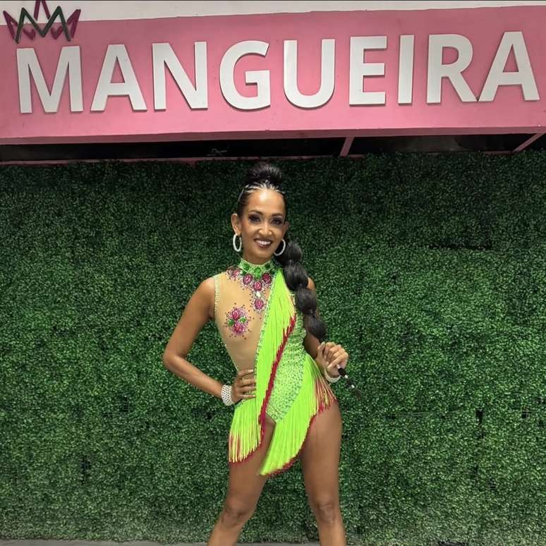 As franjas podem ajudar a cobrir a regi&atilde;o &iacute;ntima tamb&eacute;m