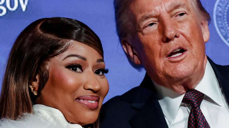 Nicki Minaj e Donald Trump ficaram juntos no palco durante a C&uacute;pula Contas de Trump, do Departamento do Tesouro dos Estados Unidos