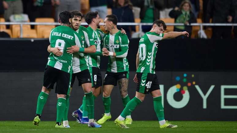 Jogadores do Betis comemoram o gol marcado por Antony &ndash;