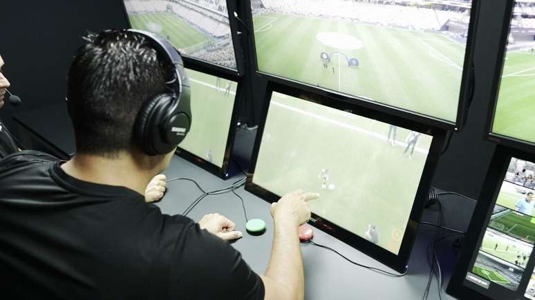 Testes est&atilde;o sendo realizados para proporcionar o melhor espet&aacute;culo com menor erro poss&iacute;vel &ndash;