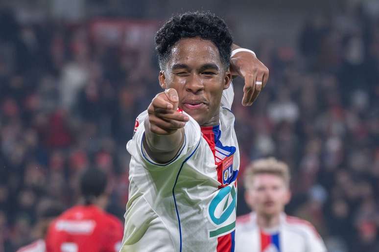 Endrick marcou um hat-trick contra o Metz, pelo Campeonato Franc&ecirc;s &ndash;