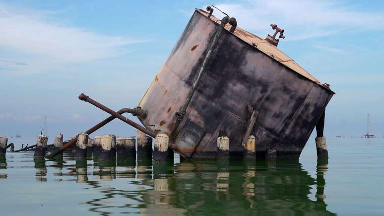 Grande parte da antiga infraestrutura petrol&iacute;fera no Lago de Maracaibo e em seu entorno entrou em estado de deteriora&ccedil;&atilde;o