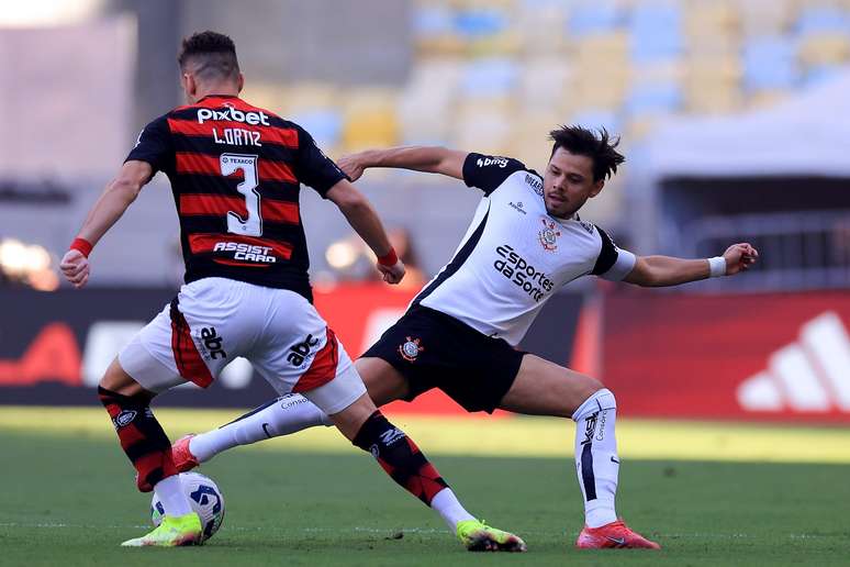 Flamengo e Corinthians disputar&atilde;o a final. &ndash;