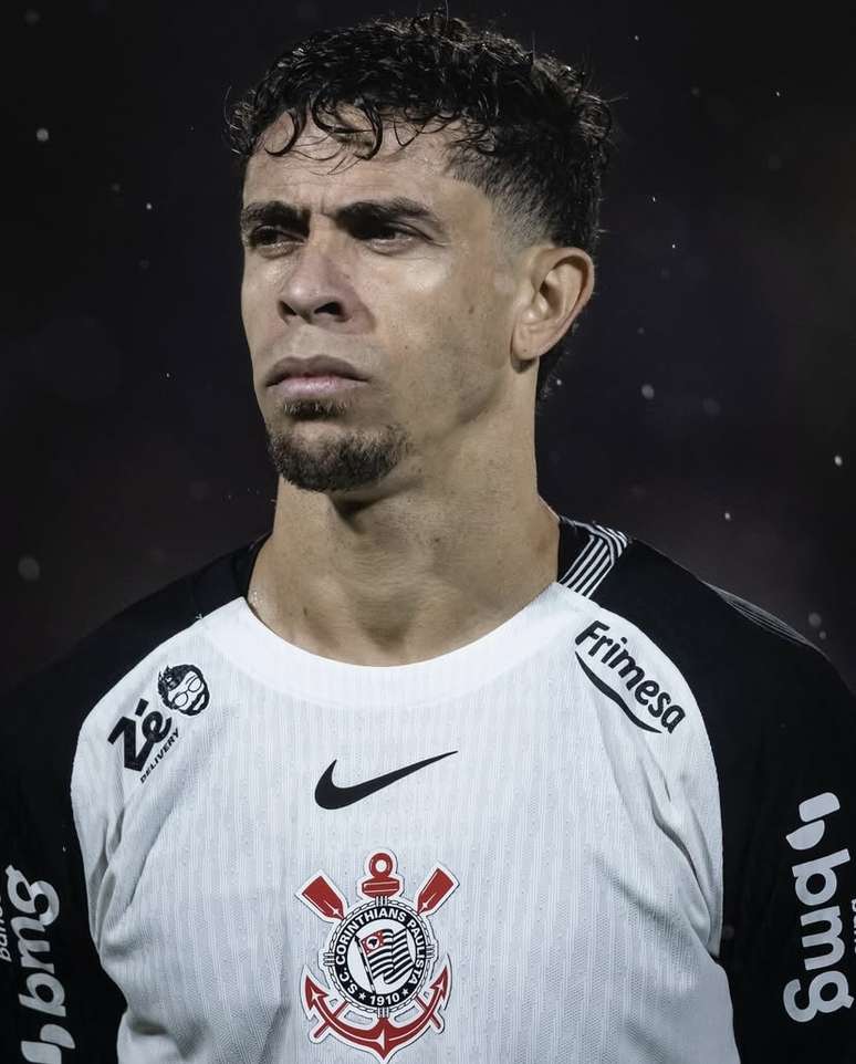 Gabriel Paulista pelo Corinthians &ndash;