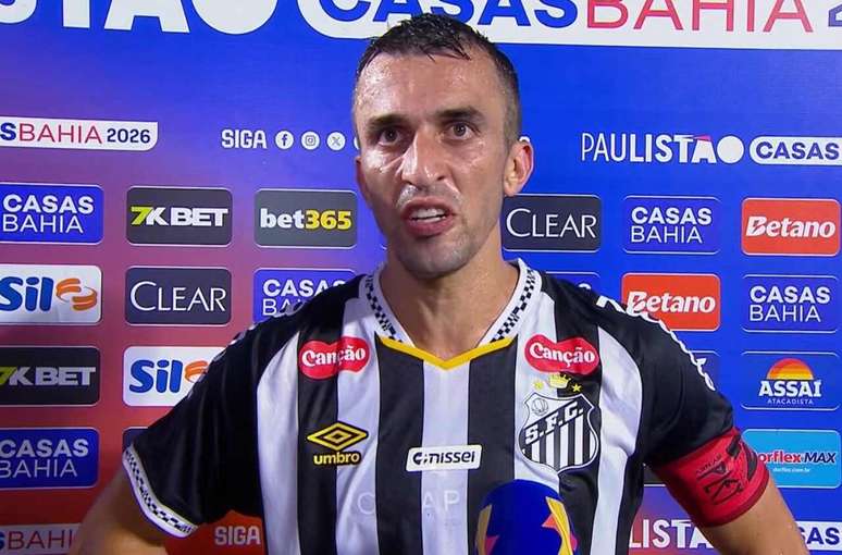 Volante do Santos lamenta derrota pelo Paulist&atilde;o &ndash;