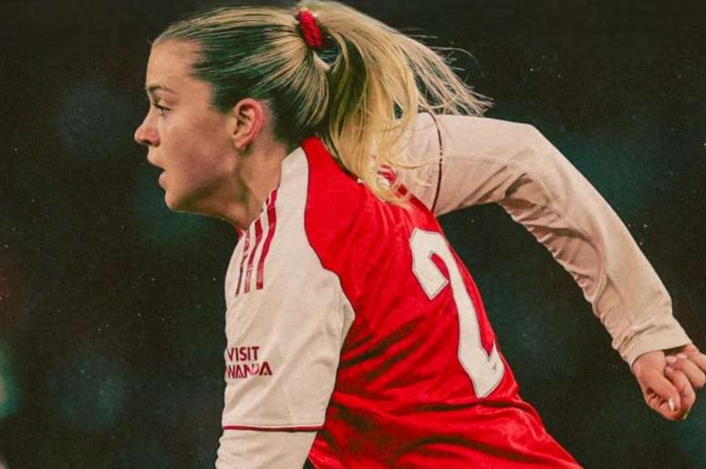 Inglesas venceram as brasileiras com autoridade &ndash;