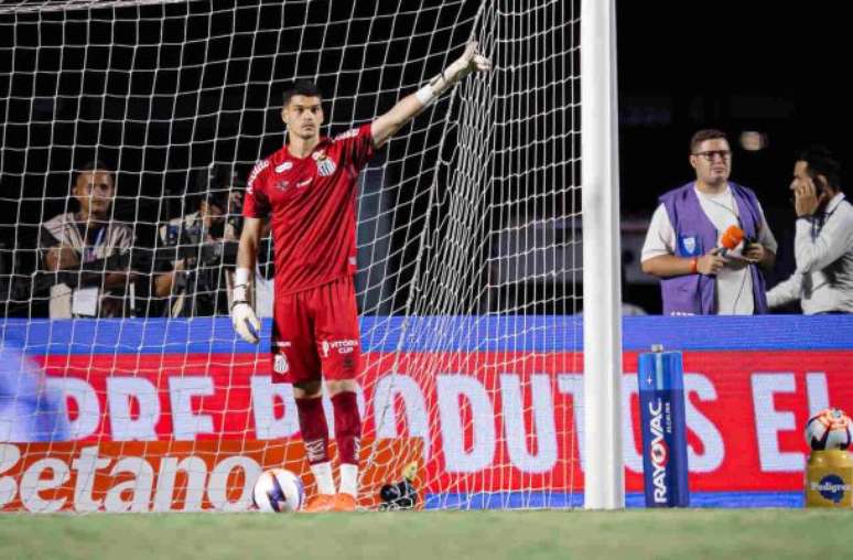 Santos n&atilde;o pretende liberar Braz&atilde;o &ndash;