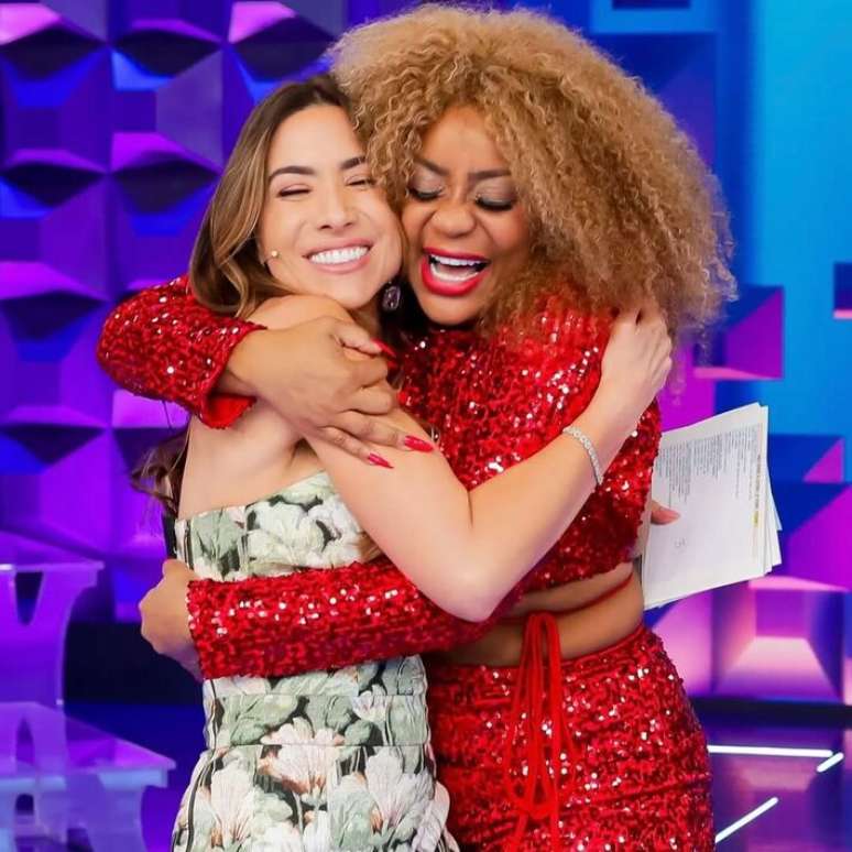 Cari&uacute;cha assume o comando do SuperPop a partir de mar&ccedil;o na RedeTV!