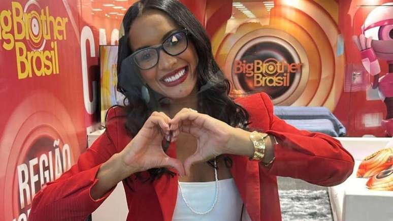 Veja como a l&iacute;der da semana se conecta com Oxum