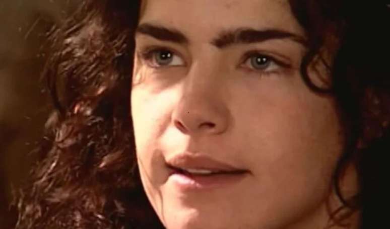 Com quem Giuliana fica no final de 'Terra Nostra'? Italiana perdoa Matteo e juntos acham o filho perdido.