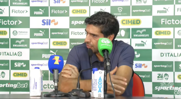 Abel Ferreira assumiu responsabilidade ap&oacute;s exibi&ccedil;&atilde;o ruim do Palmeiras &ndash;