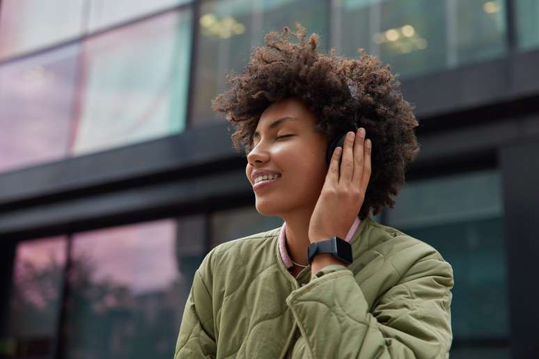 Espiritualidade no digital: o poder do &aacute;udio na rotina