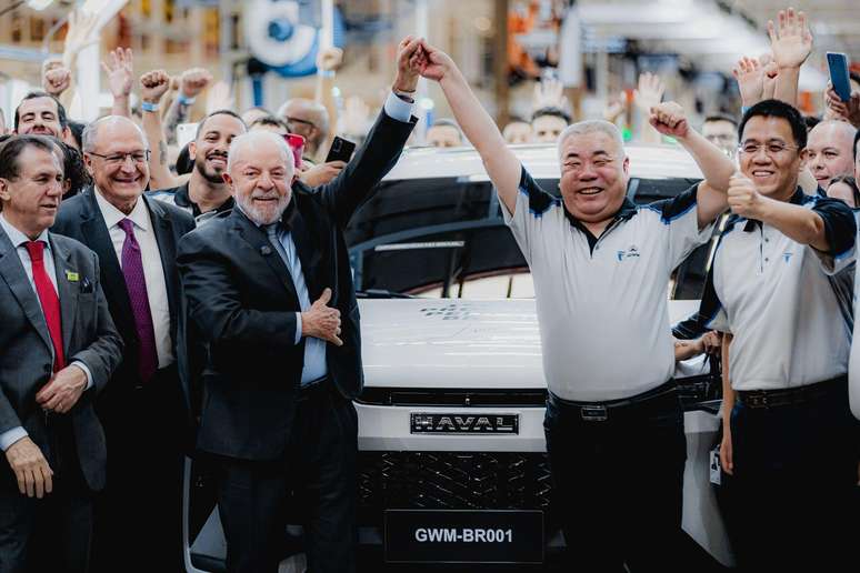 A inaugura&ccedil;&atilde;o da f&aacute;brica da GWM em Iracem&aacute;polis contou com a presen&ccedil;a de Lula e dos ministros Geraldo Alckmin (MDIC) e Luiz Marinho (Trabalho)