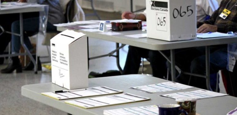 O Canad&aacute; utiliza sistema eletr&ocirc;nico de leitura de c&eacute;dulas, nos quais o eleitor marca o voto em papel, mas a apura&ccedil;&atilde;o &eacute; realizada por meio de scanners, o que agiliza a contagem