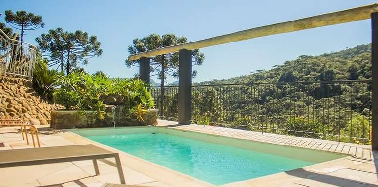 L&iacute;via Andrade e ex-marido compraram hotel em SC &mdash;