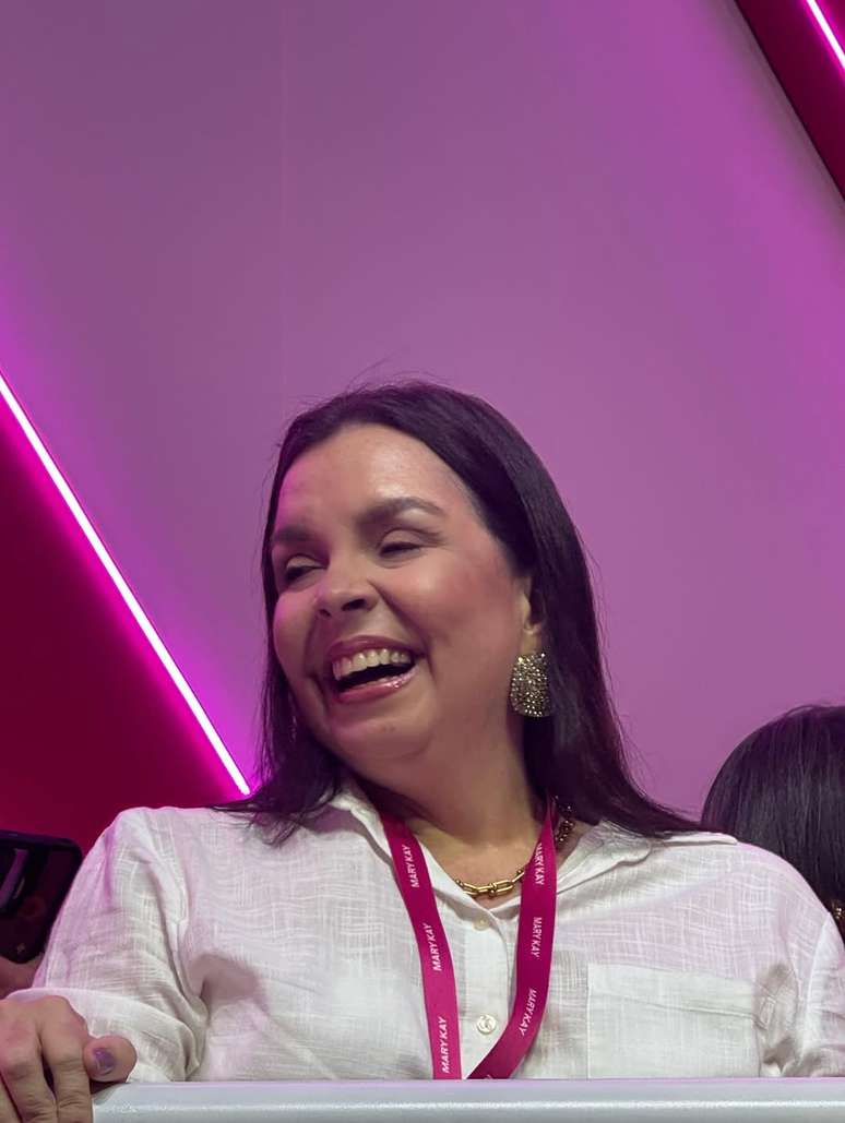 Ap&oacute;s c&acirc;ncer de mama, baiana muda de carreira e encontra novo prop&oacute;sito