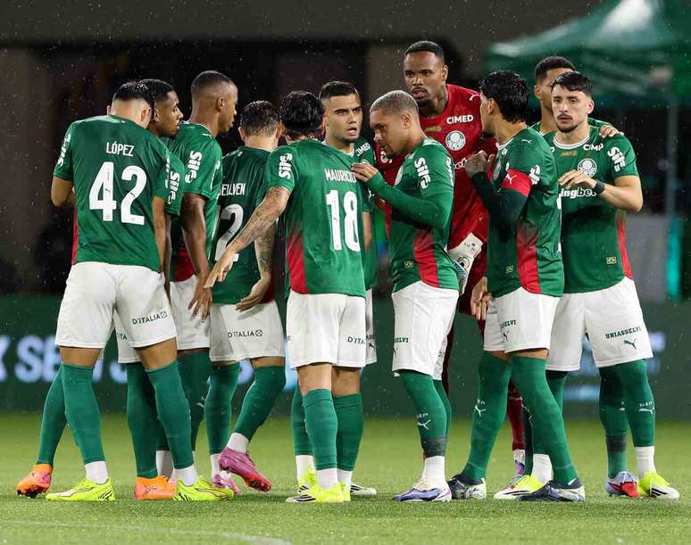 Palmeiras goleou o Vit&oacute;ria por 5 a 1 pelo Brasileir&atilde;o &ndash;