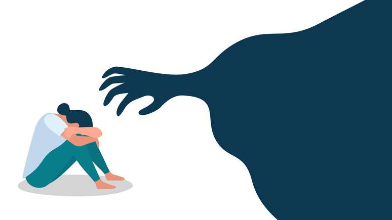 M&atilde;es e alunas acusaram monitor militar de tocar partes do corpo de meninas entre 11 e 13 anos. Ele foi desligado do programa quase dois anos ap&oacute;s a den&uacute;ncia