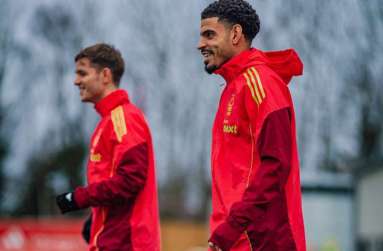 Atividade de prepara&ccedil;&atilde;o do Nottingham Forest antes de encarar o Leeds &ndash;