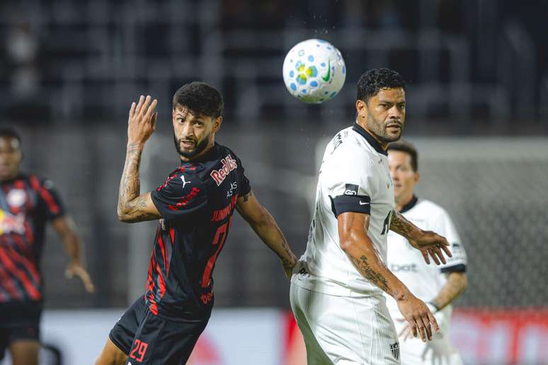 Red Bull Bragantino e Atl&eacute;tico Mineiro fizeram um jogo duro &ndash;