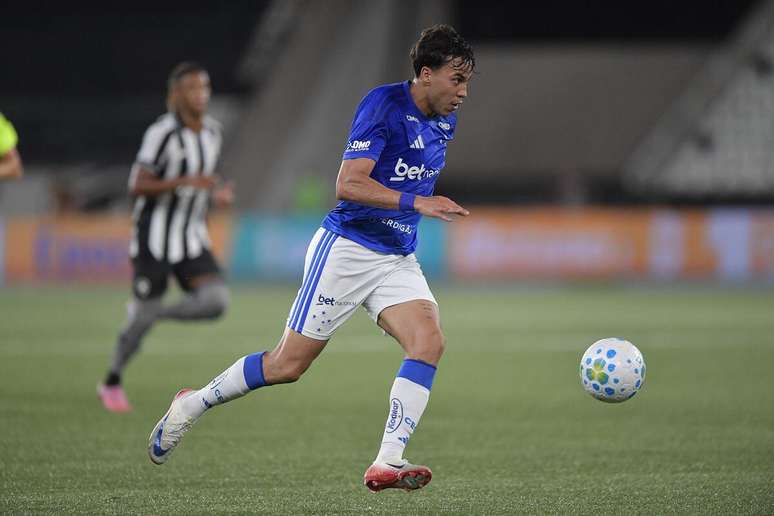 Kaio Jorge (Cruzeiro) durante jogo contra o Botafogo, no dia 29.01.2026