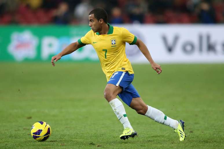 Lucas Moura, jogador do S&atilde;o Paulo, atuando pela Sele&ccedil;&atilde;o Brasileira 