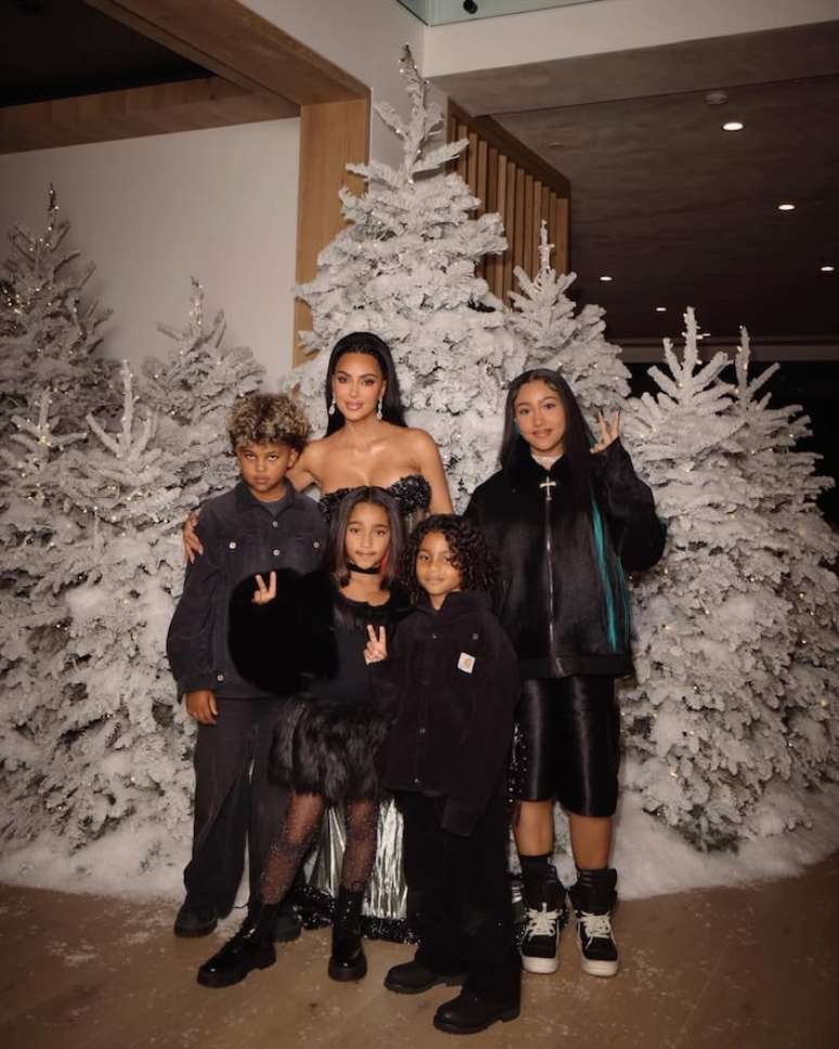 Kim Kardashian e Kanye West s&atilde;o pais de North, Saint, Chicago e Psalm