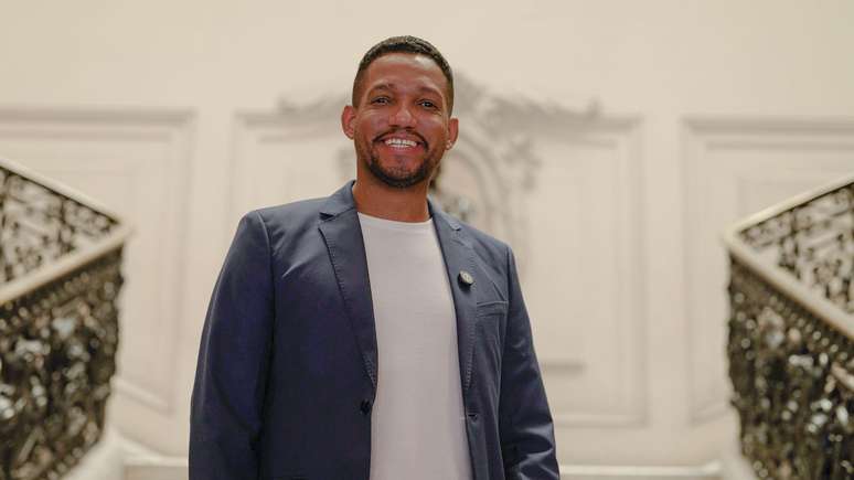 Rick Azevedo n&atilde;o descarta deixar seu mandato de vereador no Rio para concorrer a deputado federal em outubro: 'At&eacute; o fim desse semestre, vou tomar uma decis&atilde;o'