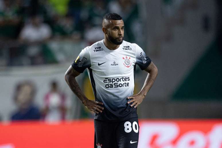 Alex Santana perdeu espa&ccedil;o no Corinthians &ndash;