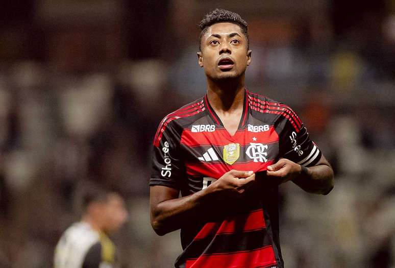 Ao todo, Bruno Henrique j&aacute; tem 17 t&iacute;tulos, 110 gols e 349 jogos pelo Flamengo &ndash;