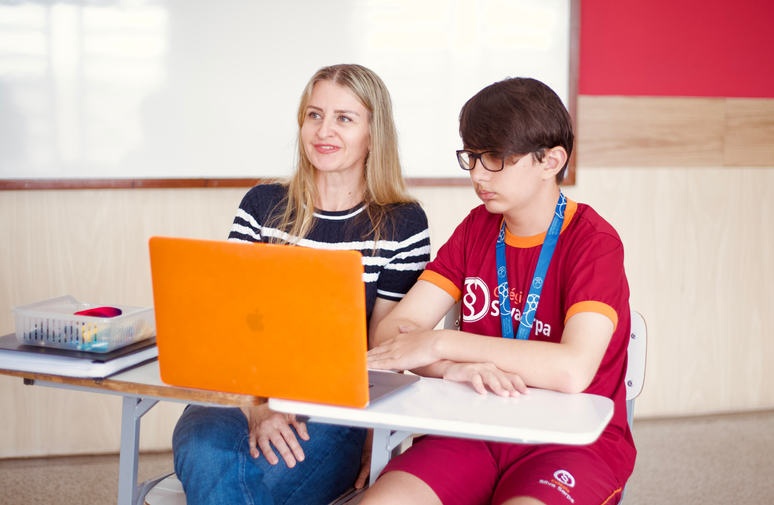 A m&atilde;e de Bernardo, Luzia de F&aacute;tima Manfredini, diz que foi gratificante ver a aprova&ccedil;&atilde;o