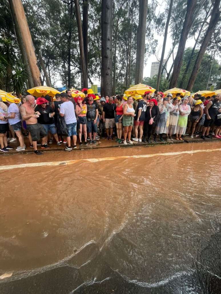 Alagamento antes do show de Alceu Valen&ccedil;a em S&atilde;o Paulo