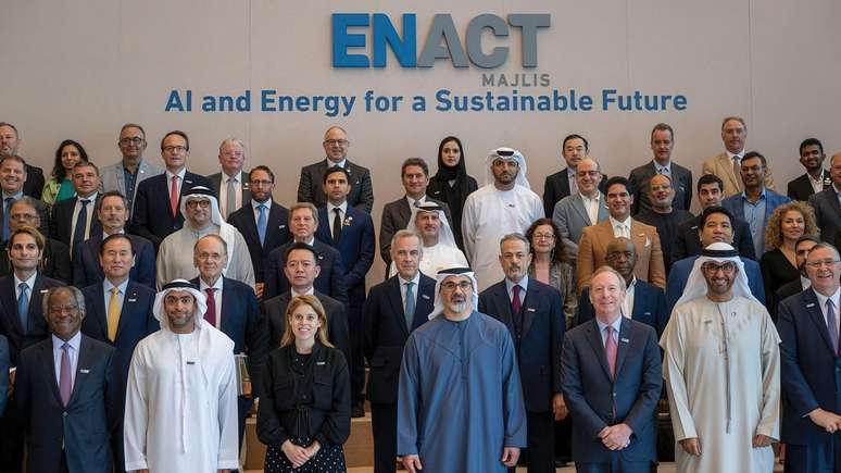 A princesa Beatrice tem liga&ccedil;&otilde;es comerciais no Oriente M&eacute;dio