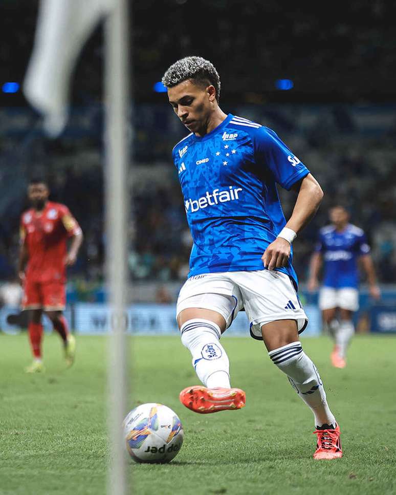 Rodriguinho em campo pelo Cruzeiro &ndash;