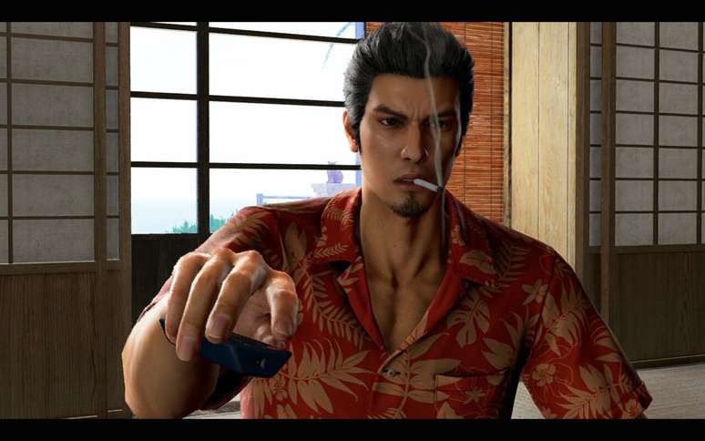 &Eacute; poss&iacute;vel adquirir uma camisa pr&oacute;xima a que Kiryu usava no Yakuza 3 original
