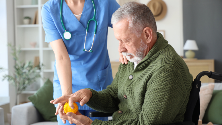 டிமென்ஷியாவைத் தூண்டும் இந்த நோய், அல்சைமர் நோயின் அறிகுறிகளைக் கொண்ட சில நோயாளிகள் ஏன் தெளிவான பரிசோதனை முடிவுகளை வழங்கவில்லை என்பதை விளக்குகிறது.