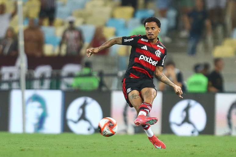 Allan n&atilde;o vinha jogando no Flamengo sob o comando de Filipe Lu&iacute;s &ndash;