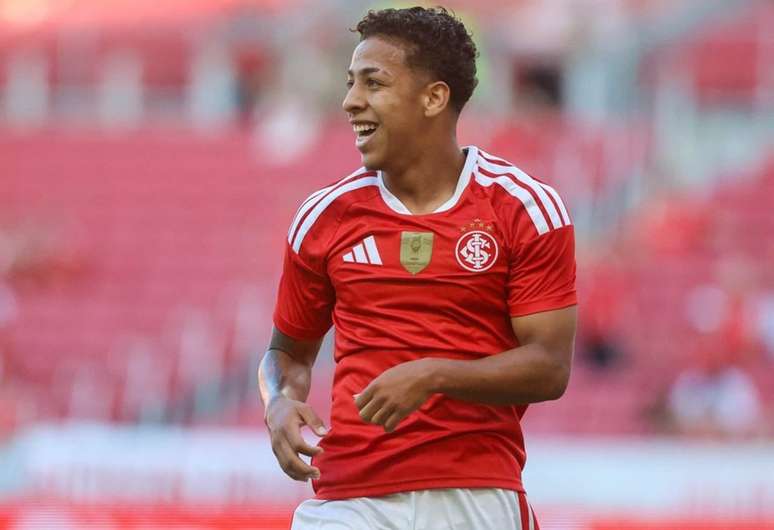 Allex j&aacute; atuou em sete partidas nesta temporada &ndash;