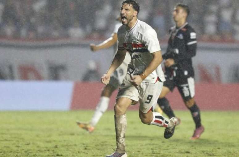 Invicto h&aacute; quatro jogos, S&atilde;o Paulo vive melhor sequ&ecirc;ncia em seis meses &ndash;