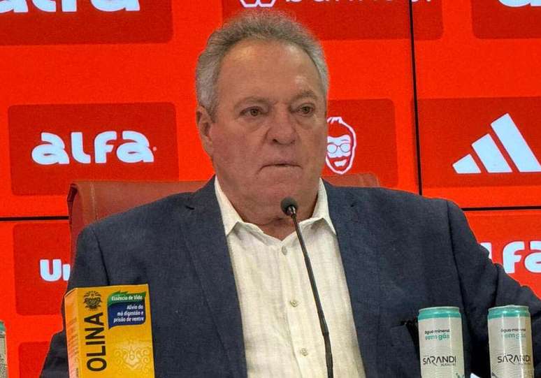 Abel Braga ficar&aacute; cinco partidas sem entrar no vesti&aacute;rio do Inter em dias de jogo &ndash; Divulga&ccedil;&atilde;o/Internacional