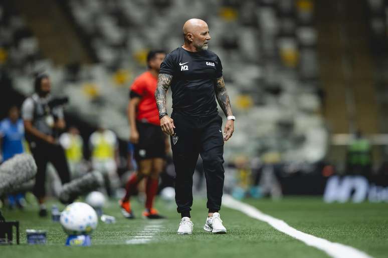 Jorge Sampaoli n&atilde;o &eacute; mais t&eacute;cnico do Atl&eacute;tico-MG&nbsp; &ndash;