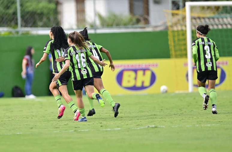 Am&eacute;rica tenta surpreender e come&ccedil;ar Brasileir&atilde;o com o p&eacute; direito &ndash;